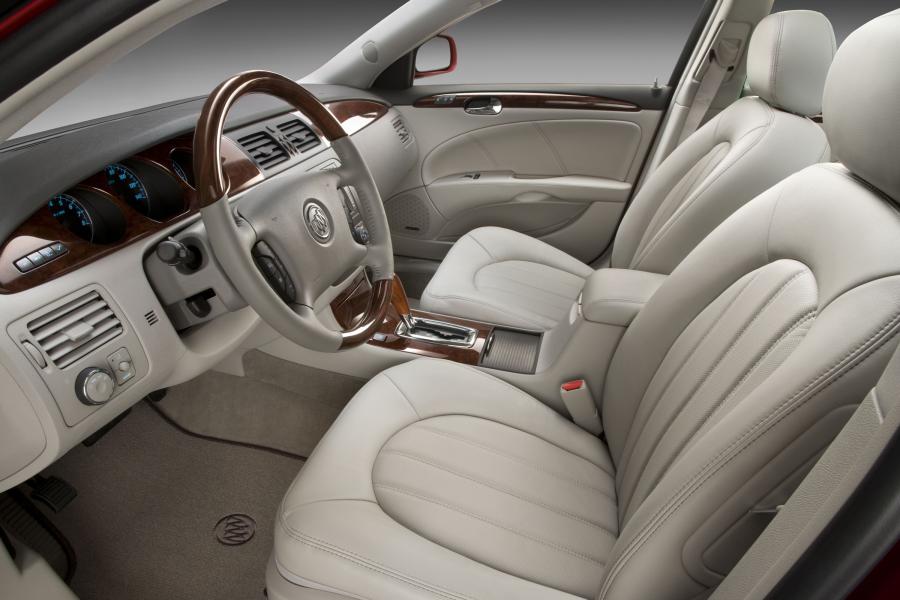  Buick LaCrosse 2005 года  (фото 10 из 65)